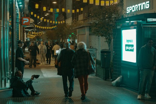 Les univers du stand-up : une exploration des styles mondiaux